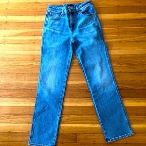 Uniqlo straight jeans Brand New Never Worn
